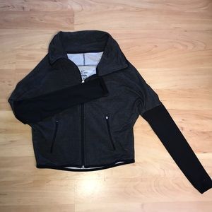 Nike dri-fit sweater